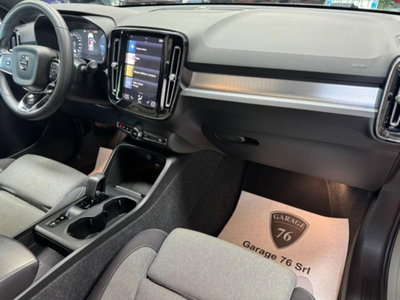 Volvo XC40 T4 Recharge Plug-in Hybrid R-design (11)