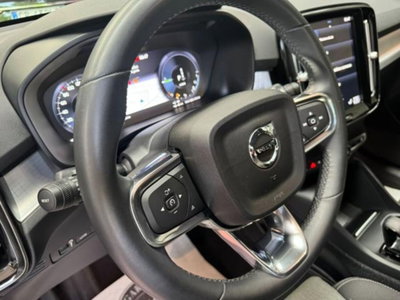 Volvo XC40 T4 Recharge Plug-in Hybrid R-design (14)