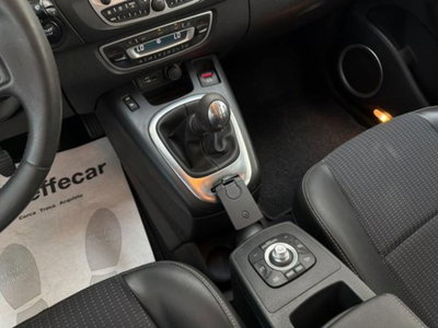 Renault Scenic E-Tech Electric 1.5 dCi 110CV Luxe (11)