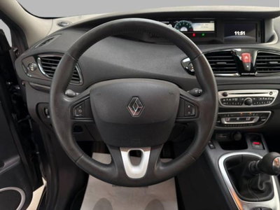 Renault Scenic E-Tech Electric 1.5 dCi 110CV Luxe (8)