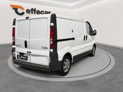 Renault Trafic Furgone T27 2.0 dCi/90 PC-TN Furgone DPF (6)