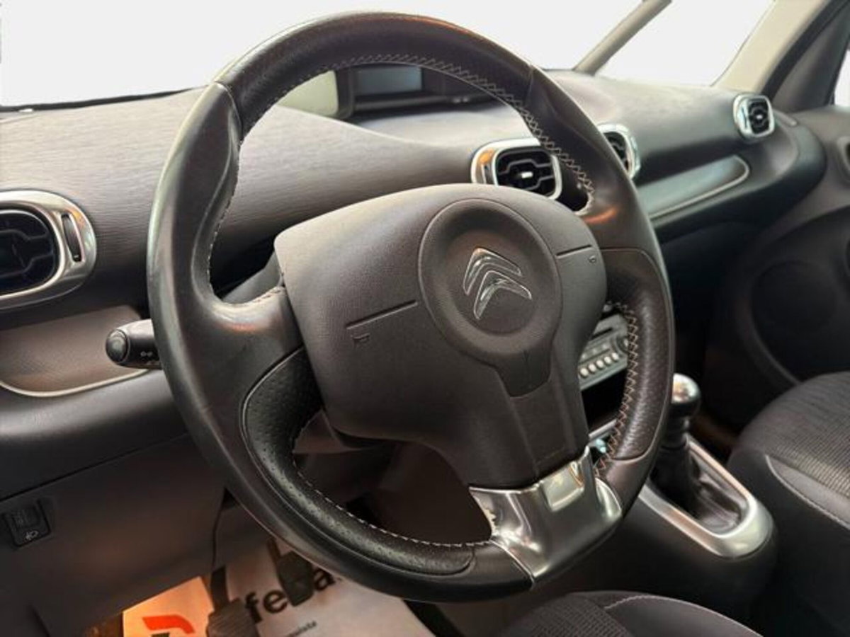 Citroen C3 Picasso 1.6 HDi 115 Exclusive (8)