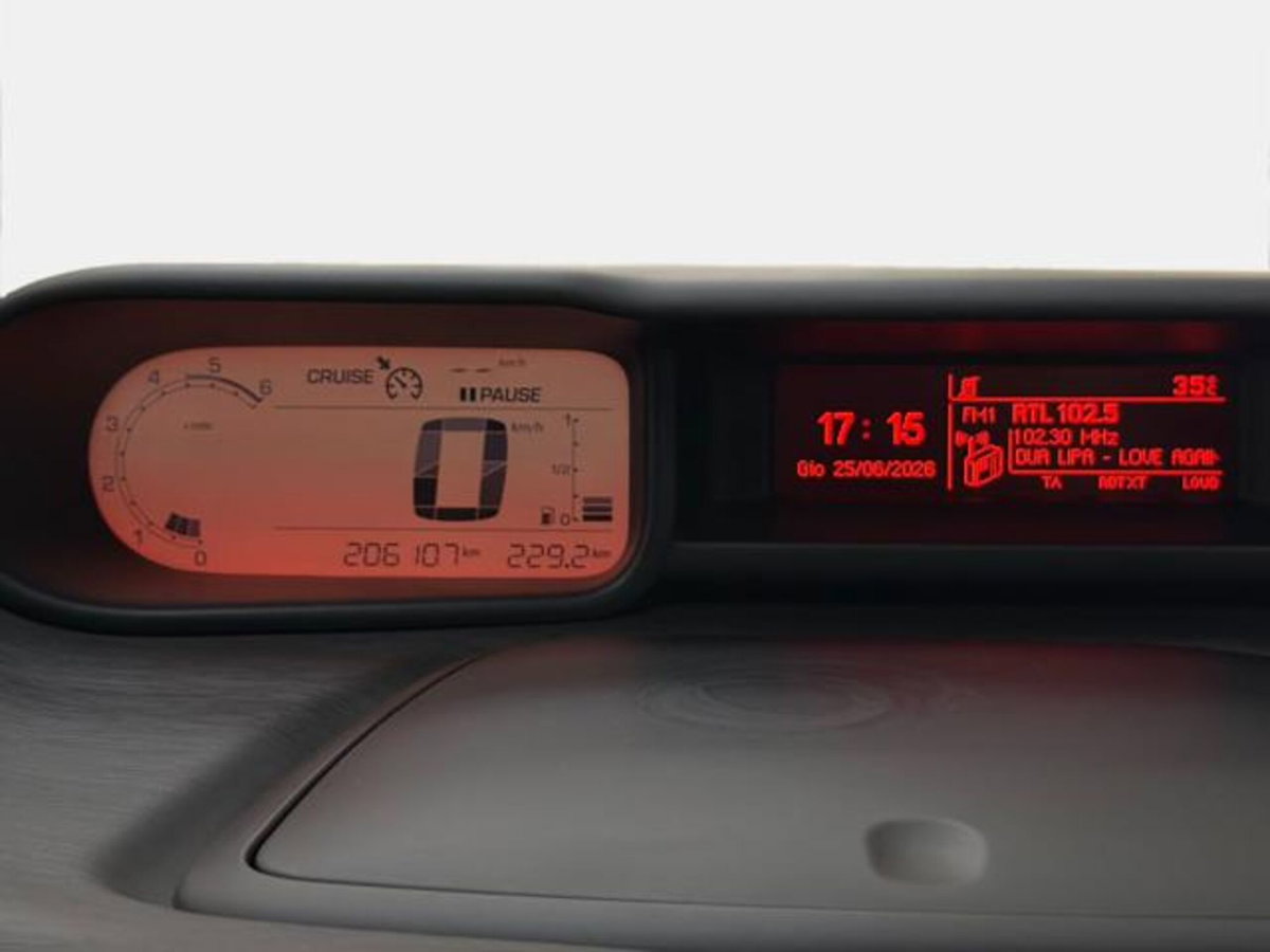 Citroen C3 Picasso 1.6 HDi 115 Exclusive (9)