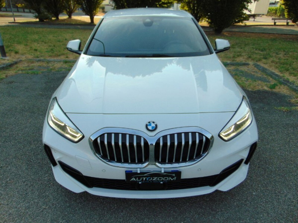 BMW Serie 1 5p. 116d 5p. Msport (14)