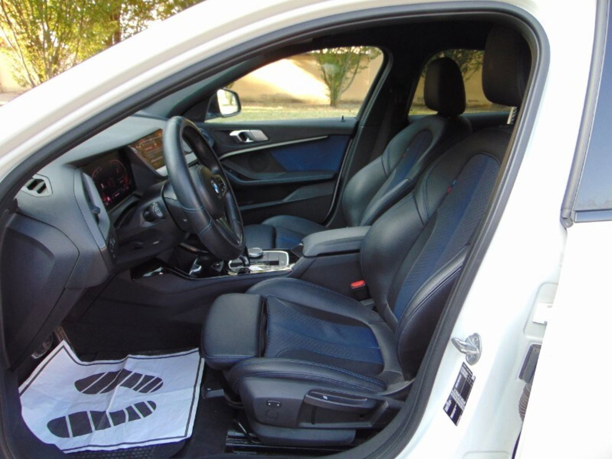 BMW Serie 1 5p. 116d 5p. Msport (16)