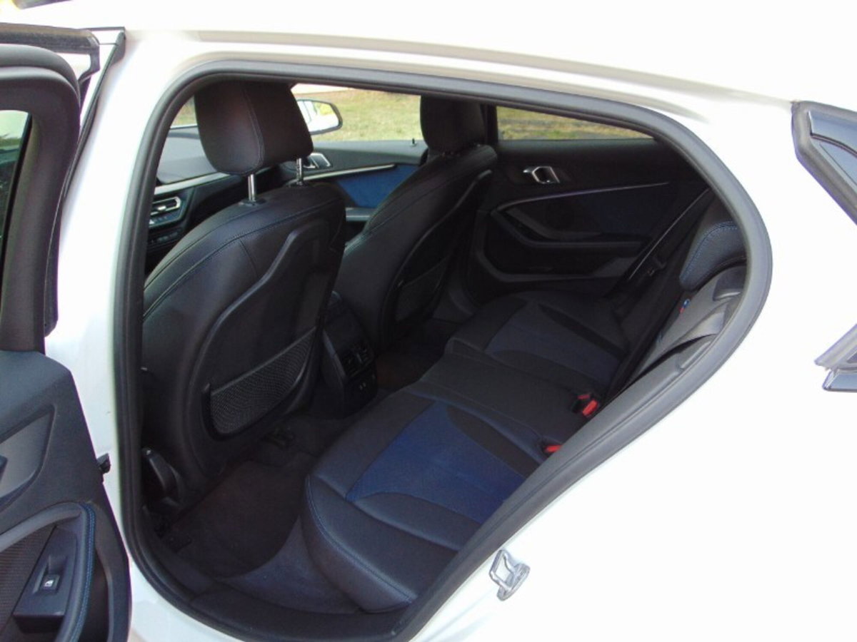 BMW Serie 1 5p. 116d 5p. Msport (19)