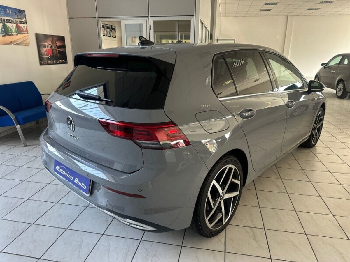 Volkswagen Golf Variant 2.0 TDI 150 CV DSG SCR 4Motion Style (6)
