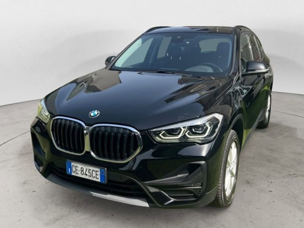 BMW X1 sDrive 18d Msport (2)