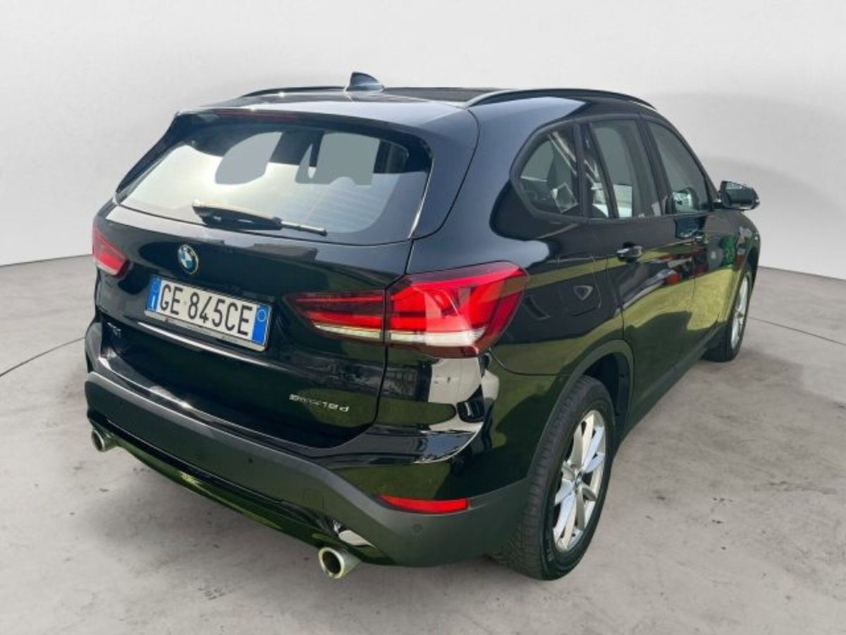 BMW X1 sDrive 18d Msport (3)