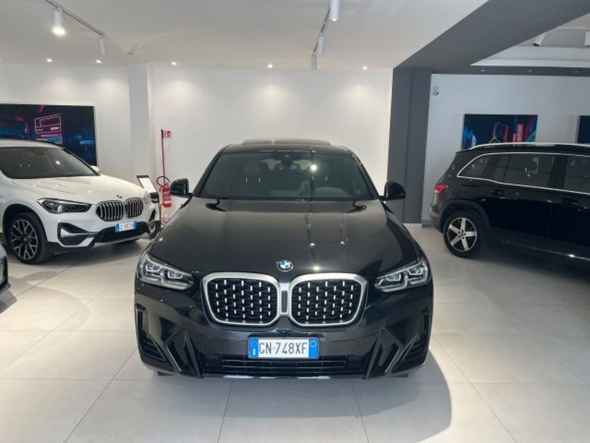 BMW X4 xDrive20d Msport (2)