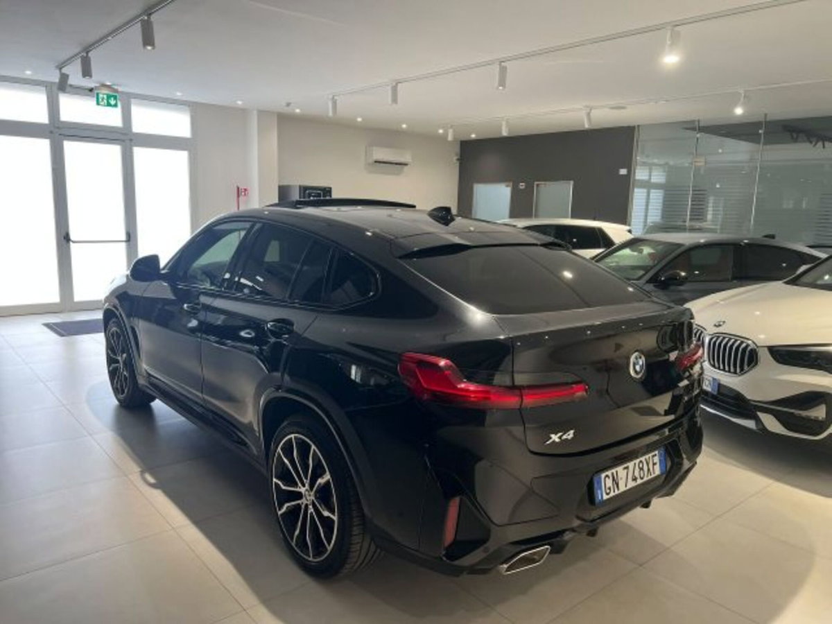BMW X4 xDrive20d Msport (6)