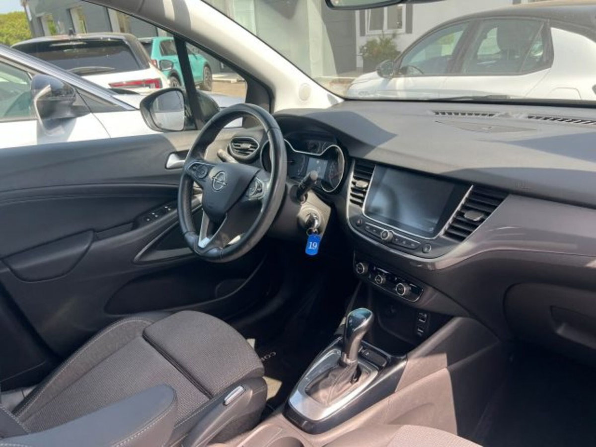 Opel Crossland 1.5 ECOTEC D 120 CV Start&Stop aut. Elegance (10)