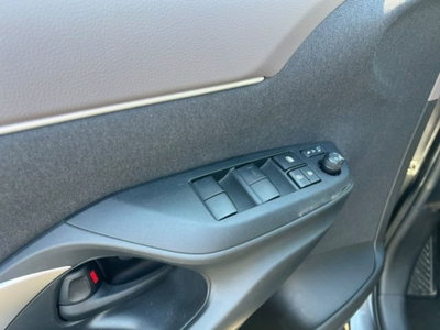 Toyota Yaris Cross 1.5 Hybrid 5p. E-CVT Lounge (6)