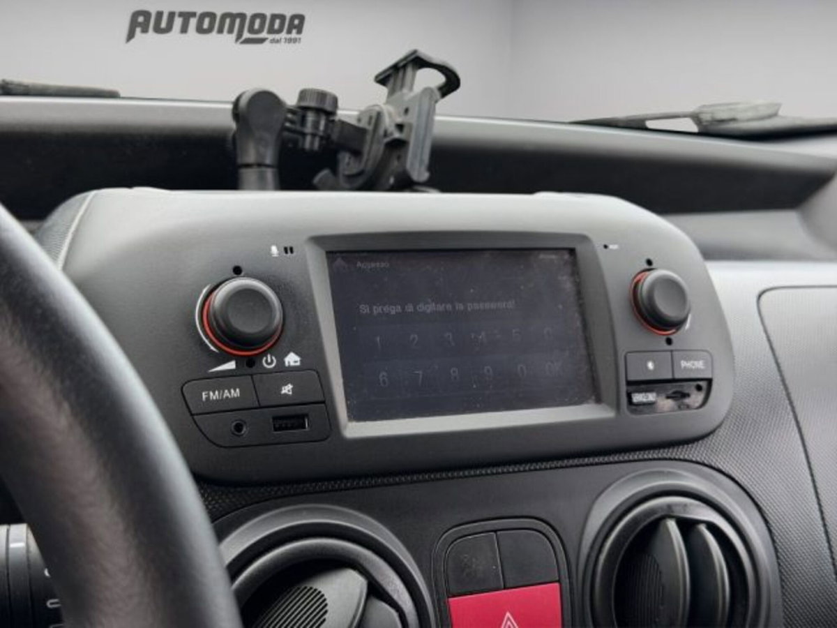 Fiat Fiorino Furgone cargo 1.3 mjt 95cv Adventure (13)