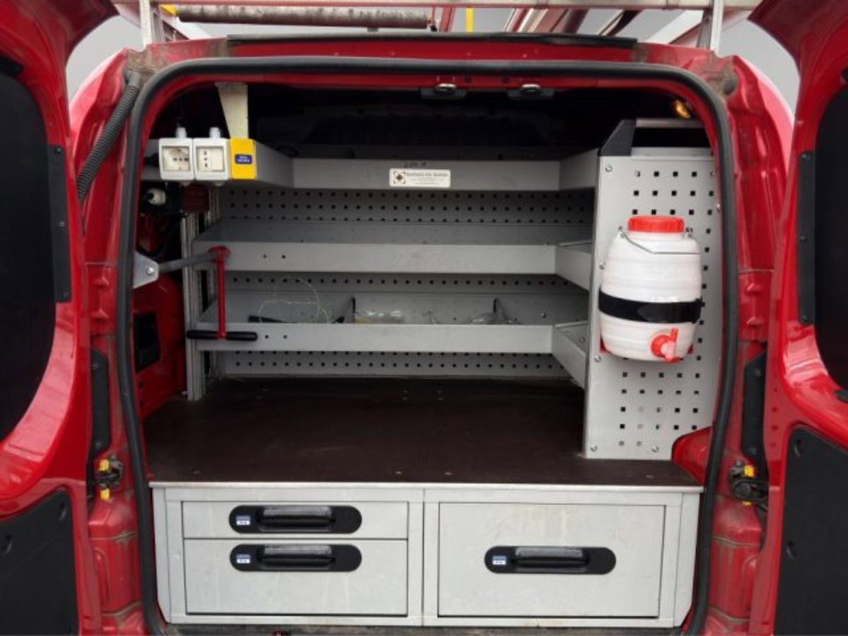 Fiat Fiorino Furgone cargo 1.3 mjt 95cv Adventure (15)