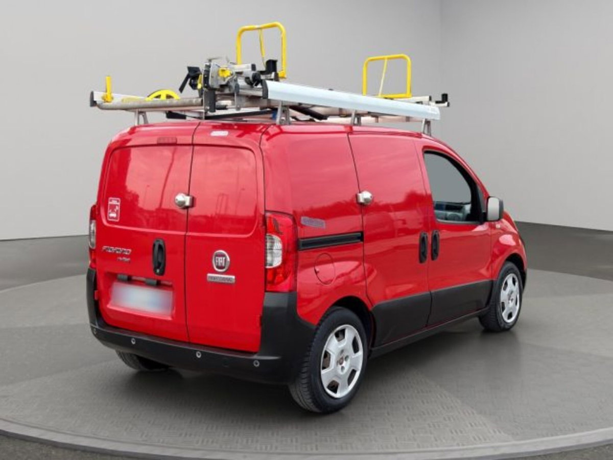 Fiat Fiorino Furgone cargo 1.3 mjt 95cv Adventure (4)