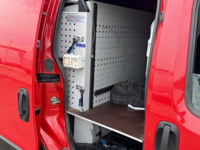 Fiat Fiorino Furgone cargo 1.3 mjt 95cv Adventure (8)