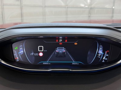 Peugeot 3008 PureTech Turbo 130 S&S EAT8 Allure (13)