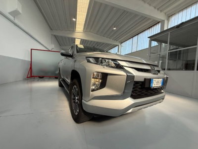 Mitsubishi L200 2.3 D Club Cab 4x4 Easy Select Invite Connect (20)