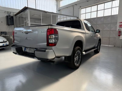 Mitsubishi L200 2.3 D Club Cab 4x4 Easy Select Invite Connect (4)