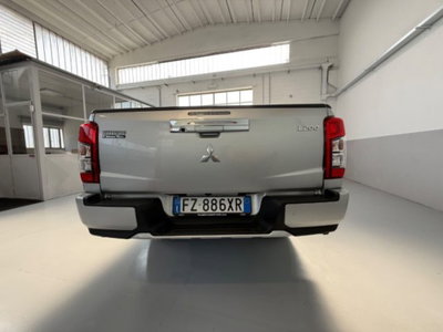 Mitsubishi L200 2.3 D Club Cab 4x4 Easy Select Invite Connect (5)