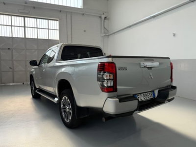 Mitsubishi L200 2.3 D Club Cab 4x4 Easy Select Invite Connect (7)