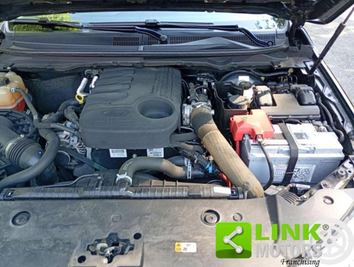 Ford Ranger Pick-up Ranger 3.2 TDCi DC Limited 5 posti (12)