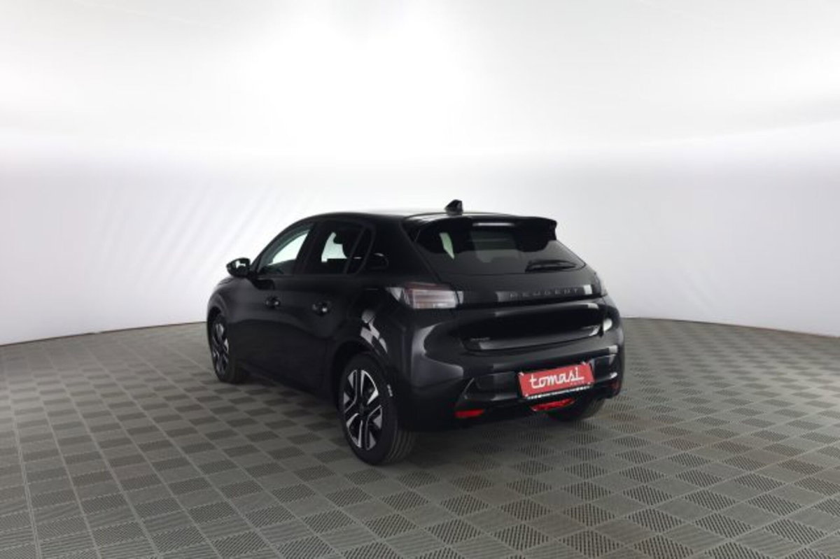 Peugeot 208 1.2 turbo Allure 100cv (6)