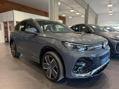 Volkswagen Tiguan 2.0 tdi R-Line 4motion 193cv dsg (5)