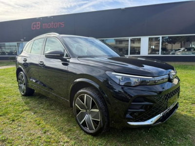 Volkswagen Tiguan 2.0 tdi R-Line 4motion 193cv dsg (3)