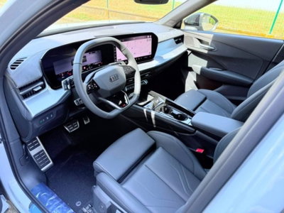 Audi Q3 Sportback 35 TDI quattro S tronic S line edition (10)