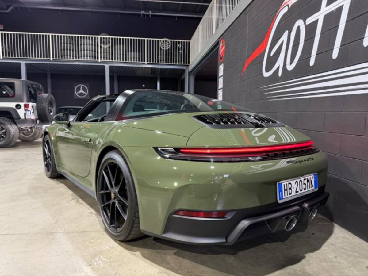 Porsche 911 Cabrio Targa 3.6 4 GTS auto (5)