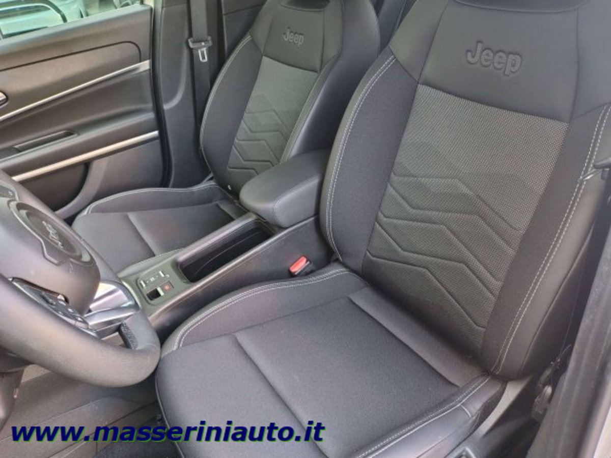 Jeep Avenger 1.2 turbo Summit fwd 100cv (13)