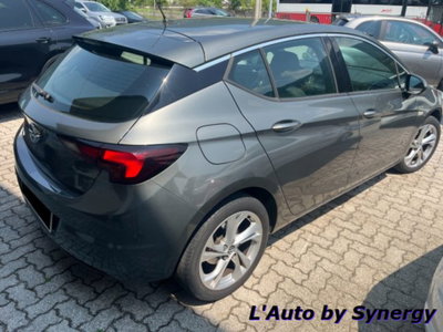Opel Astra 1.6 CDTi 136CV aut. 5 porte Dynamic (2)