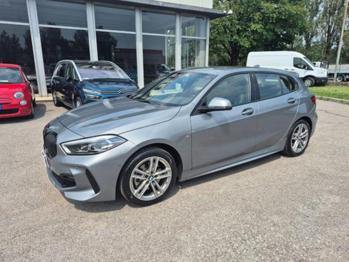 BMW Serie 1 116d 2.0 116CV cat 5 porte Attiva DPF (2)