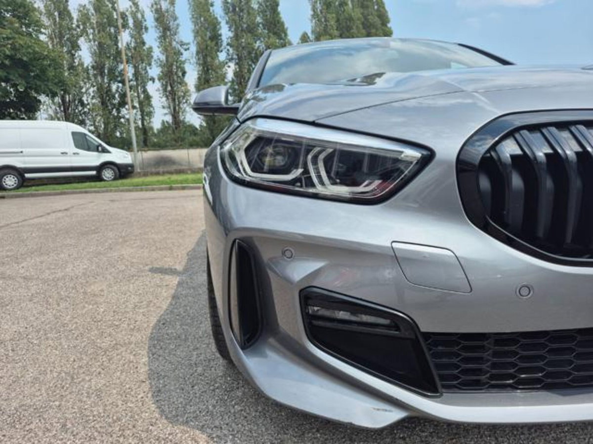BMW Serie 1 116d 2.0 116CV cat 5 porte Attiva DPF (4)