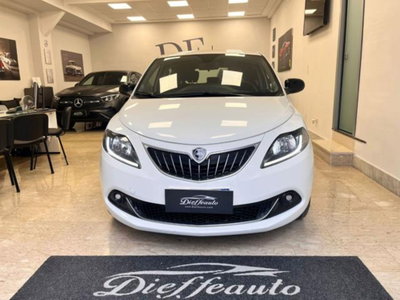 Lancia Ypsilon 1.0 FireFly 5 porte S&S Hybrid Ecochic Gold (5)