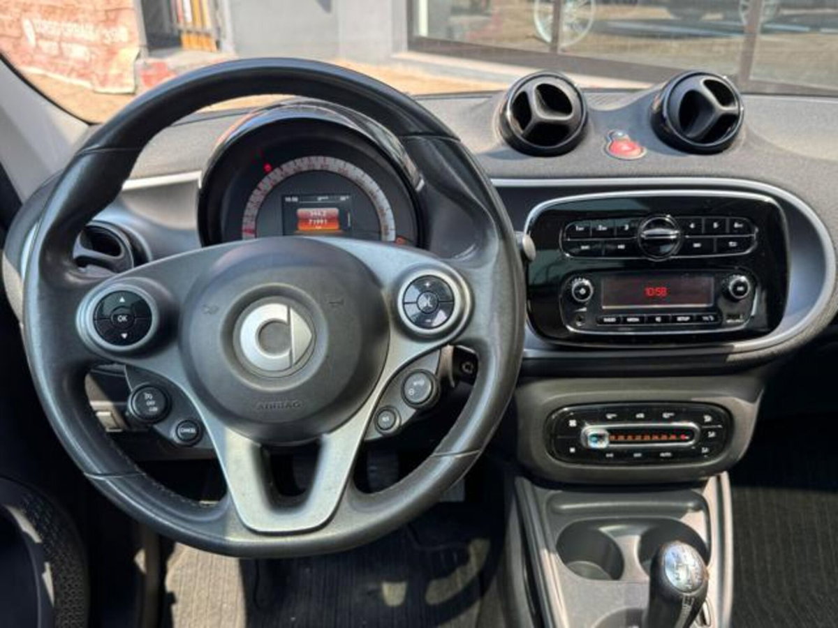 smart forfour forfour 70 1.0 Passion (9)