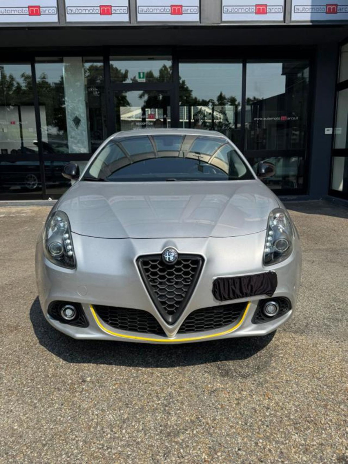 Alfa Romeo Giulietta 2.0 JTDm Giulietta 150cv (2)