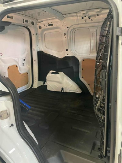 Ford Transit Courier 1.5 TDCi 100CV  Trend (9)