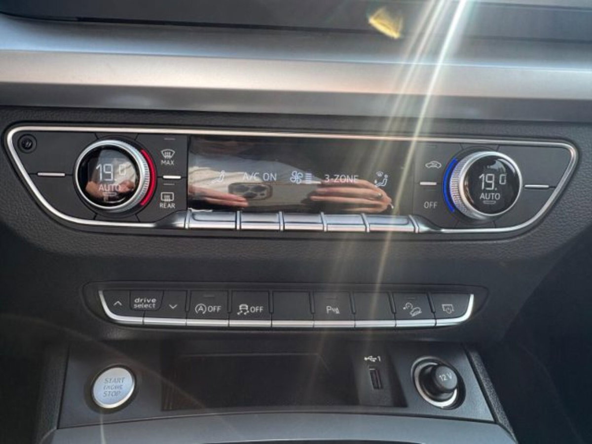 Audi Q5 35 TDI S tronic Business Advanced (11)