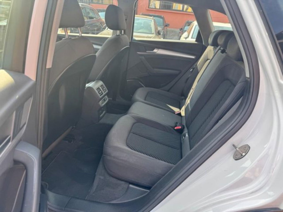 Audi Q5 35 TDI S tronic Business Advanced (14)