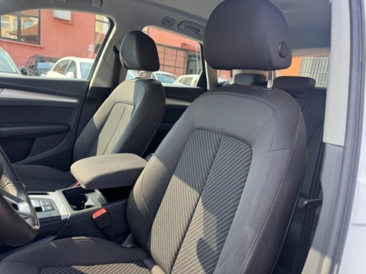 Audi Q5 35 TDI S tronic Business Advanced (15)