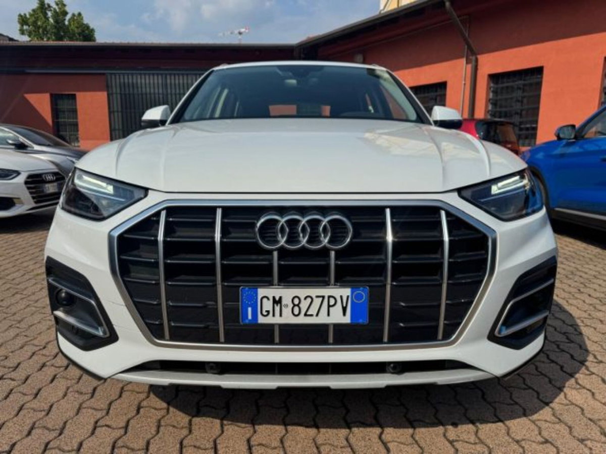 Audi Q5 35 TDI S tronic Business Advanced (3)