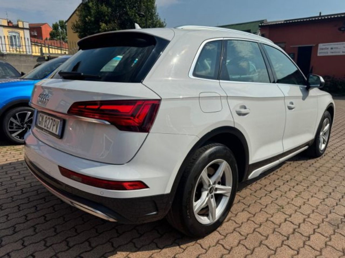 Audi Q5 35 TDI S tronic Business Advanced (5)