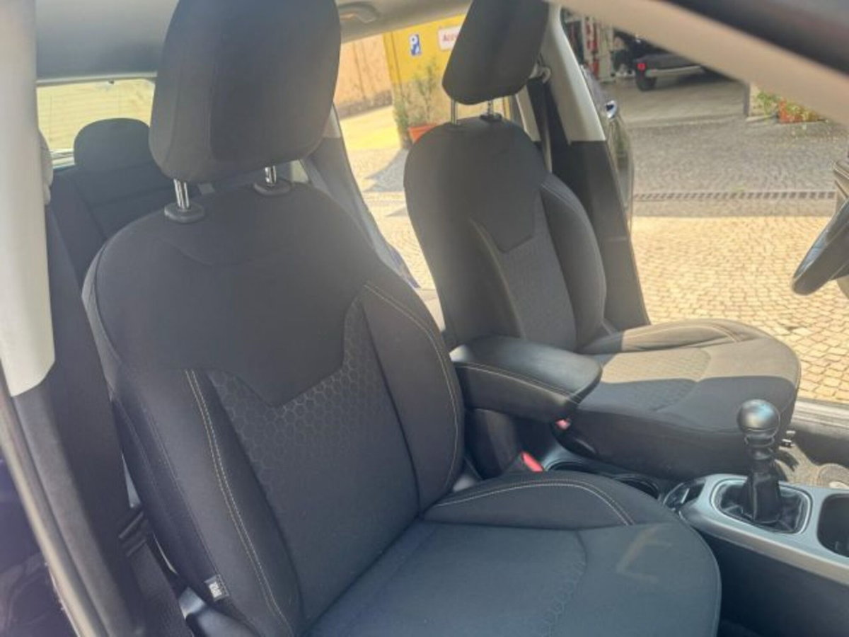 Jeep Compass 1.4 MultiAir 2WD Longitude (11)