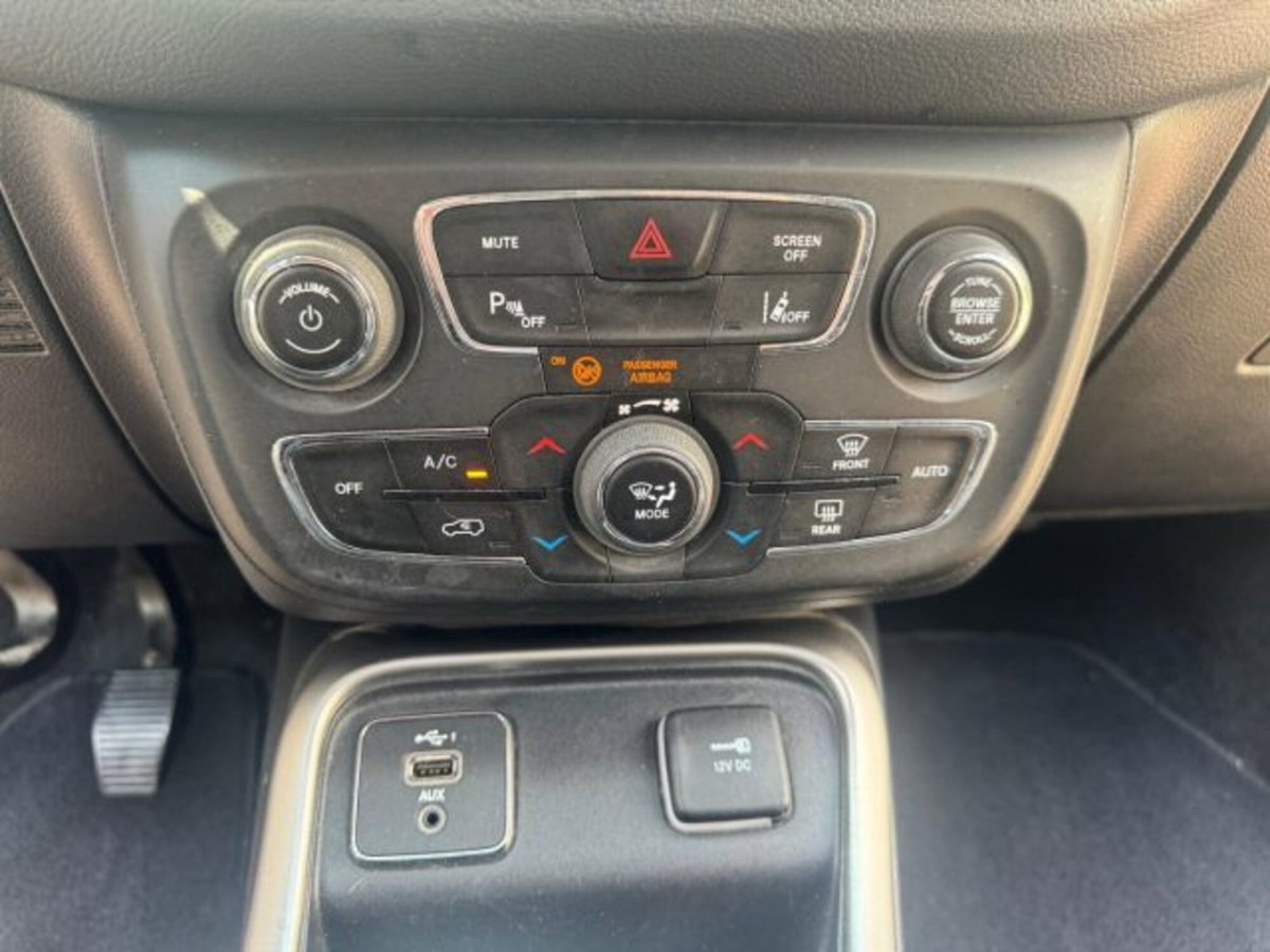 Jeep Compass 1.4 MultiAir 2WD Longitude (13)