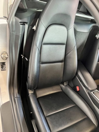 Porsche 718 Cayman  Cayman 2.0 300cv (19)