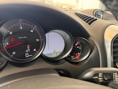 Porsche Cayenne 3.0 Diesel (18)