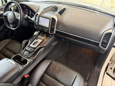 Porsche Cayenne 3.0 Diesel (7)